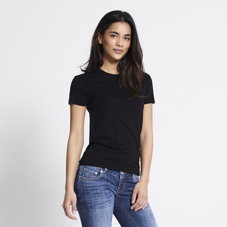 Soft feel tee "Liv" Black 2